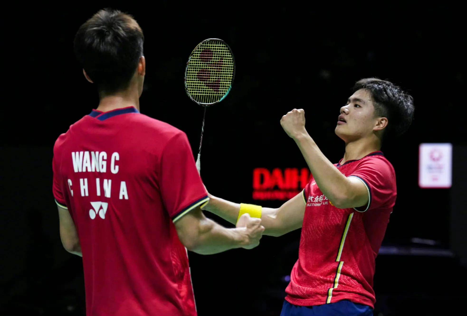 爱游戏APP-中国队完胜德国队，郑思维刷新纪录