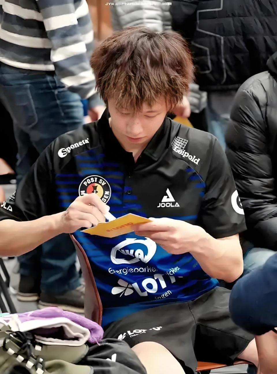 爱游戏体育-日本队轻取德国队，林高远点燃赛场