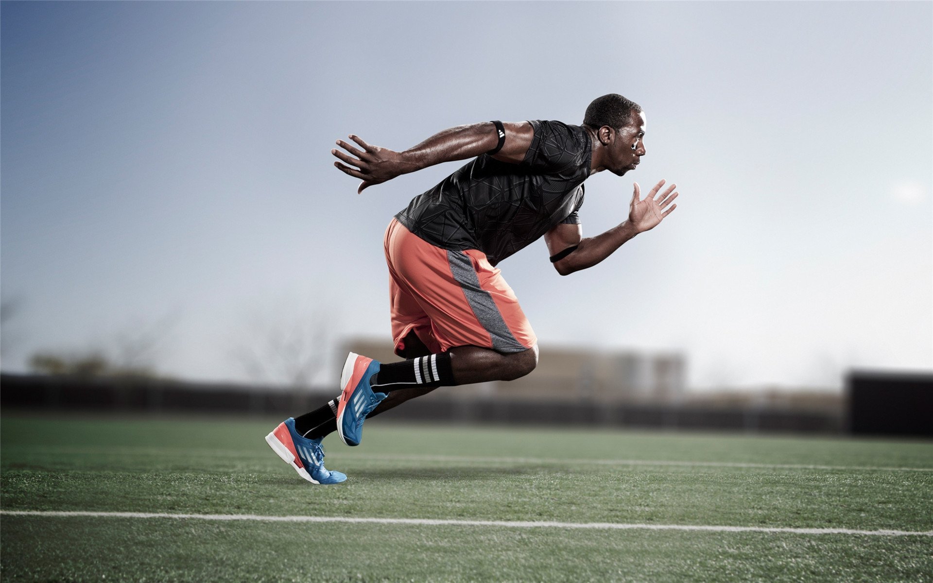 爱游戏下载-绿茵场上的终结者与破壁人,从墨西哥的战术围剿到拉什福德的持续杀伤