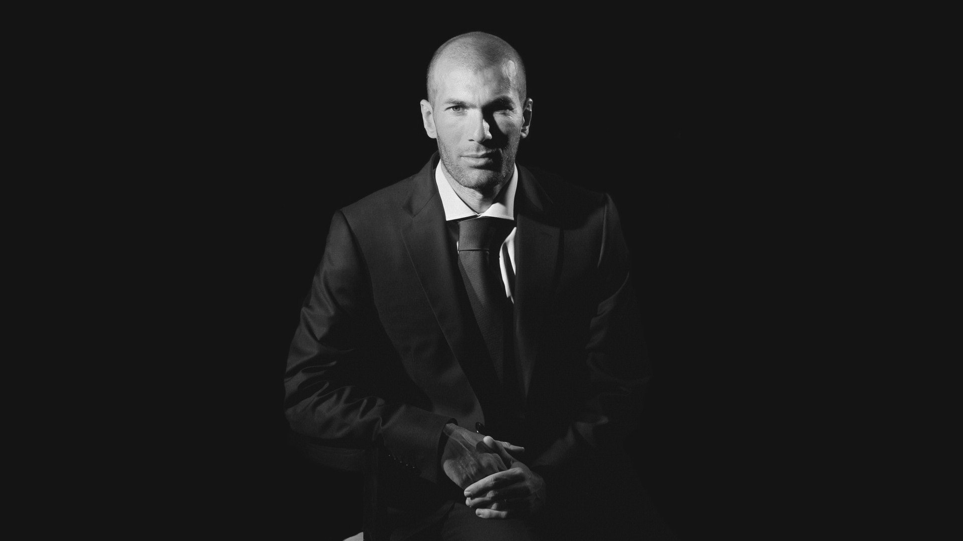 爱游戏体育-命运的重演,2026世界杯,西班牙绝杀伊拉克,苏亚雷斯再铸传奇